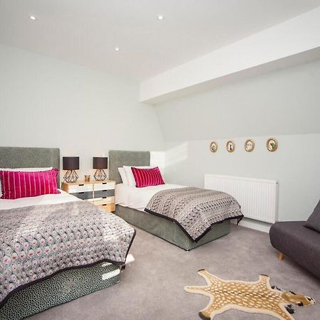 ※ Spacious Georgian Coach House & With Parking Bath Buitenkant foto