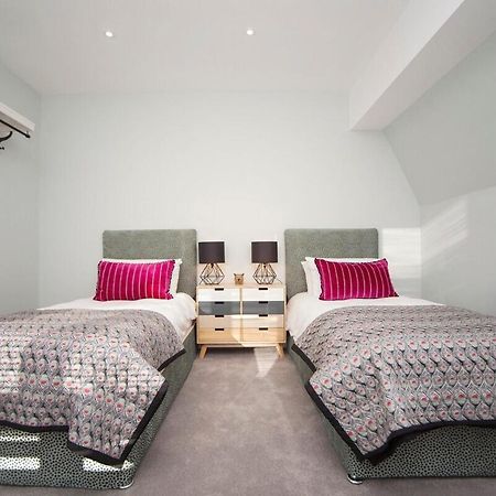 ※ Spacious Georgian Coach House & With Parking Bath Buitenkant foto
