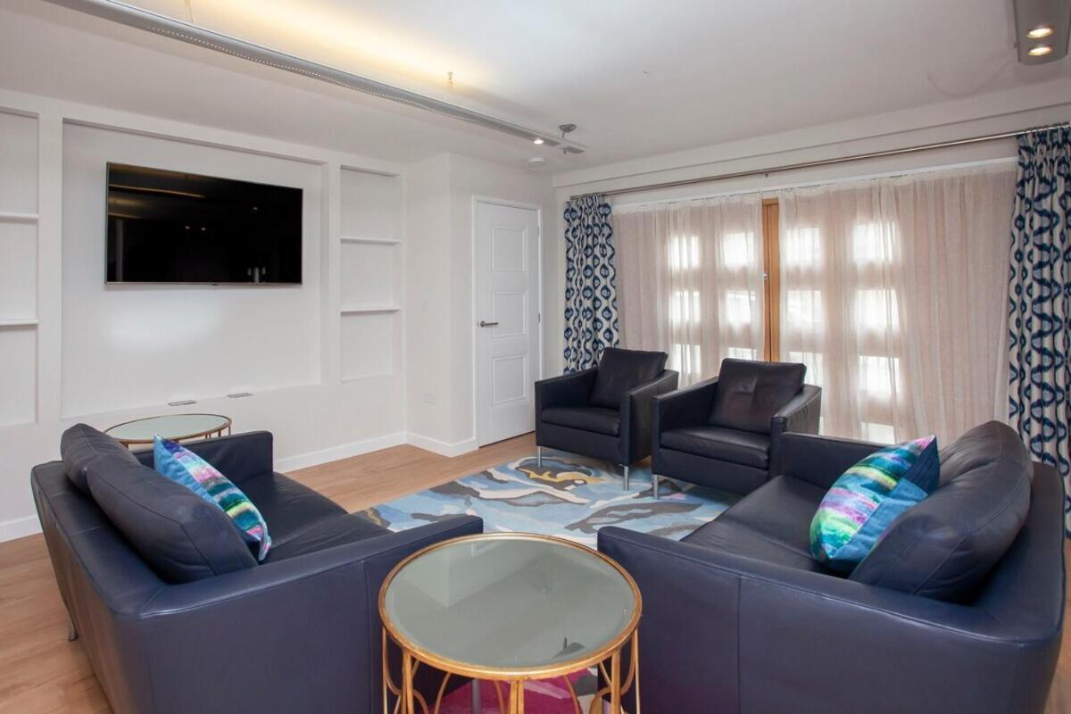 ※ Spacious Georgian Coach House & With Parking Bath Buitenkant foto