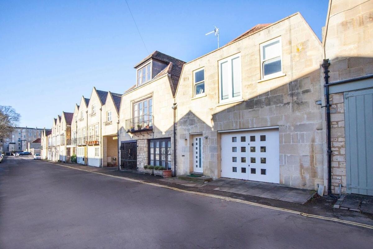 ※ Spacious Georgian Coach House & With Parking Bath Buitenkant foto