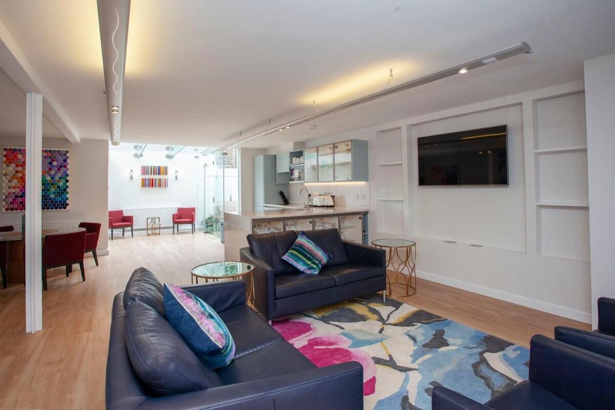 ※ Spacious Georgian Coach House & With Parking Bath Buitenkant foto